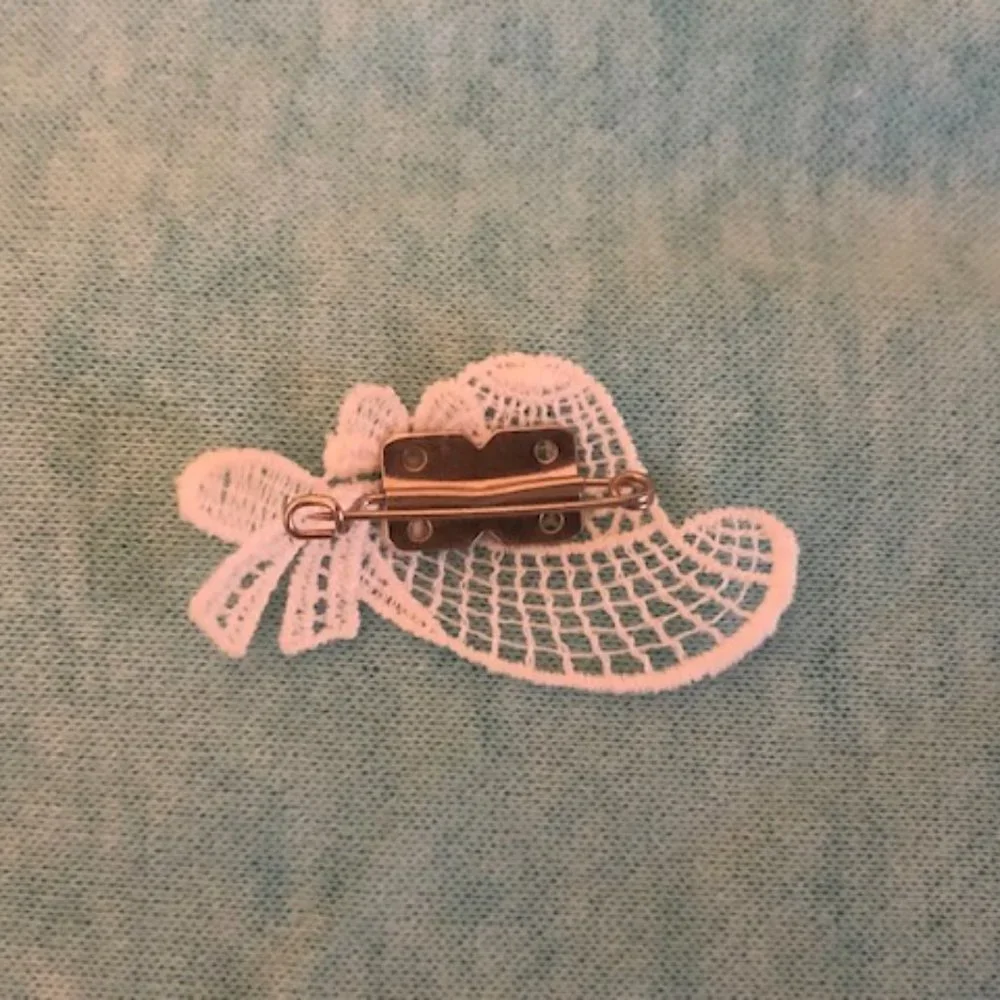 VINTAGE CROCHET HAT BROOCH PIN JOIE d' offrir - Picture 3 of 8